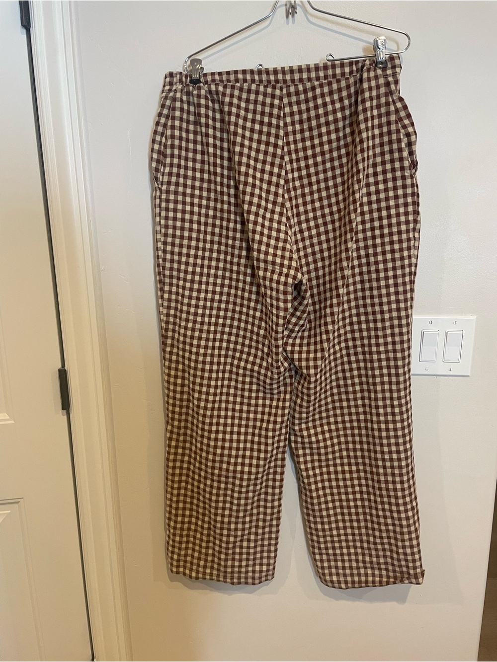 Sonderhaus Brown Gingham Wide-Leg ‘Perfect Pants’ - Picture 2 of 3